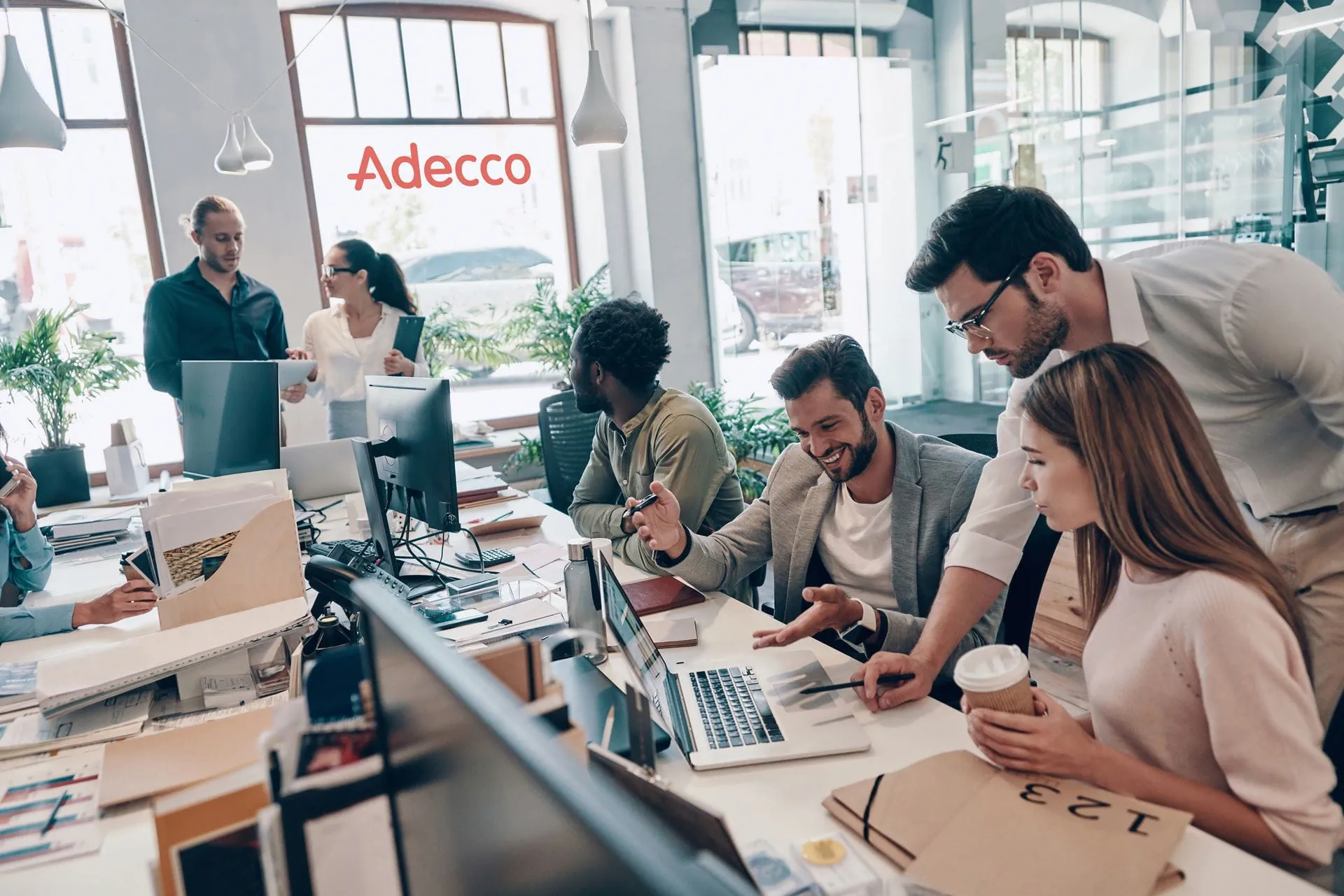 ueber-adecco-hero